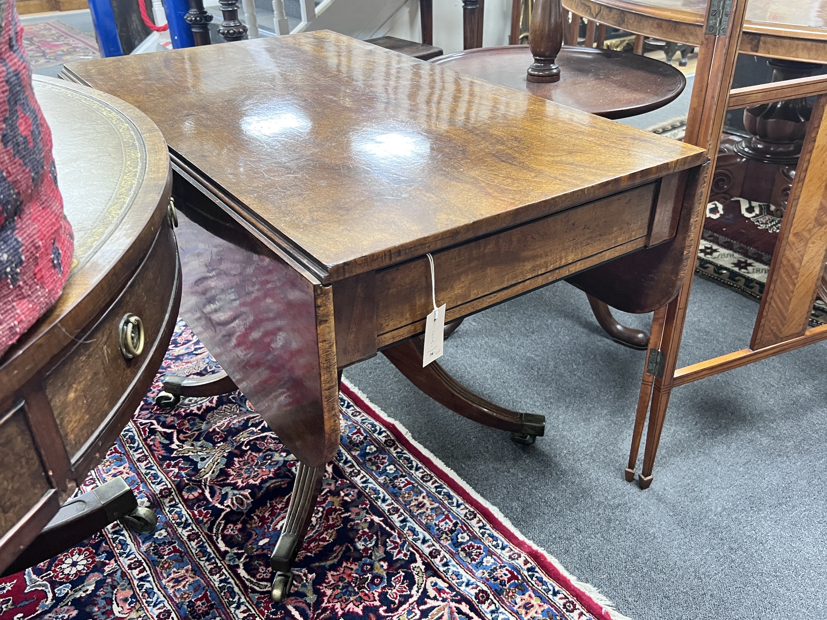 A Regency mahogany Pembroke breakfast table, length 99cm, depth 59cm, height 68cm